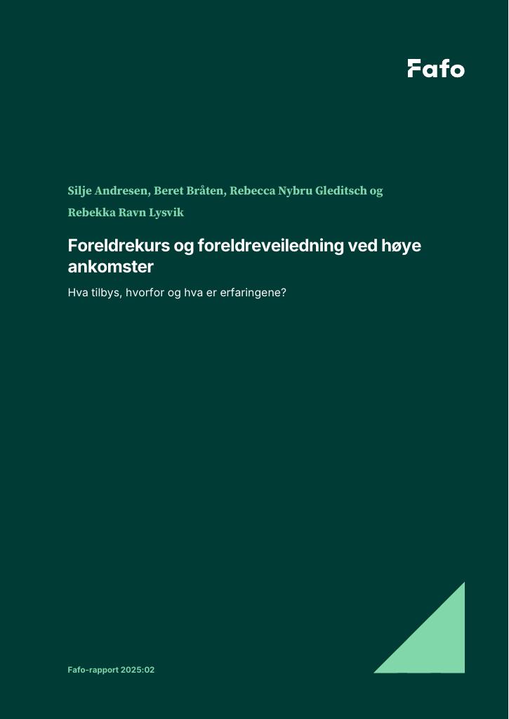 Forsiden av dokumentet Foreldrekurs og foreldreveiledning ved høye ankomster - Hva tilbys, hvorfor og hva er erfaringene?